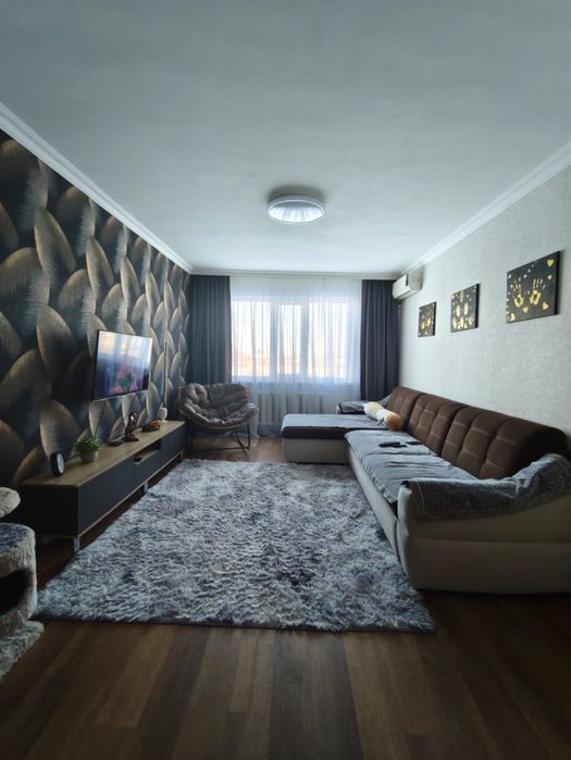 Продам просторную 2 квартиру