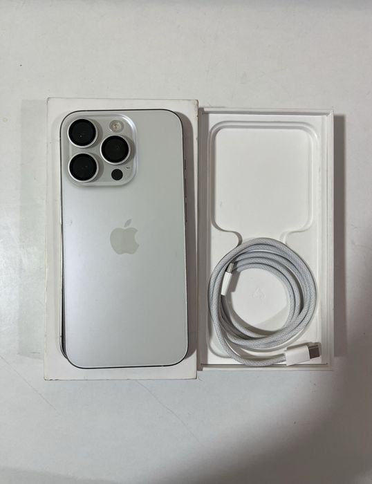 Iphone 15 pro 256G в идеале!