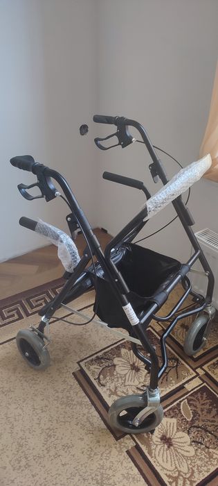 Ходунк роллатор детский инволидный