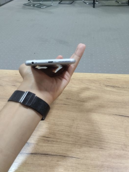 iPhone 6s plus ( iPhone 7  ) ga abmen borr