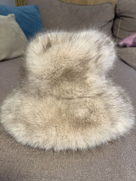 Дамска шапка Zara