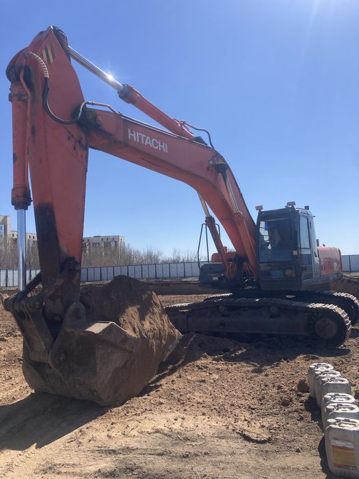 Экскаватор Астана