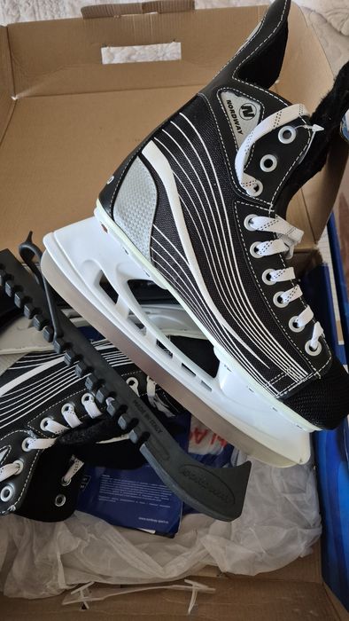 Коньки 40размер цена 12000тг