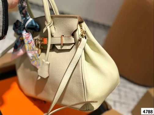 Geanta de mana dama 050215