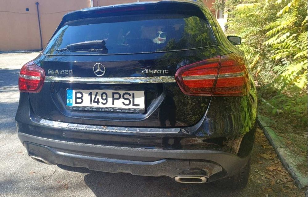 GLA 220 4MATIC (4x4) Piele 89.800km An 2020 Service doar la MERCEDES