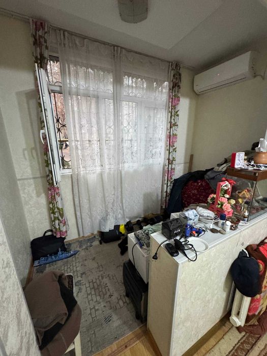 1-я линия в Чиланзаре — 2 комнаты под нежилое, 49 м², 1/4`