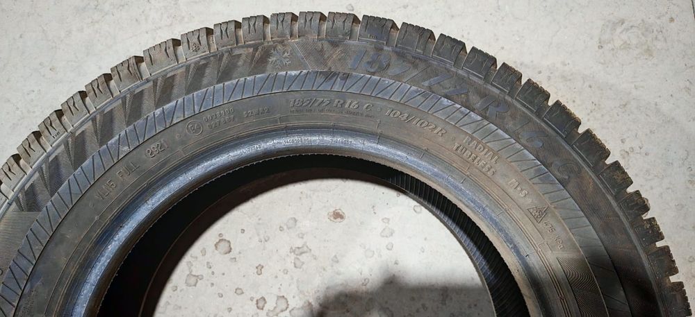 Продам зимнюю резину