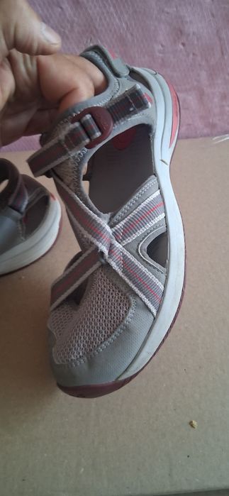 Sandale dame teva marimea 40