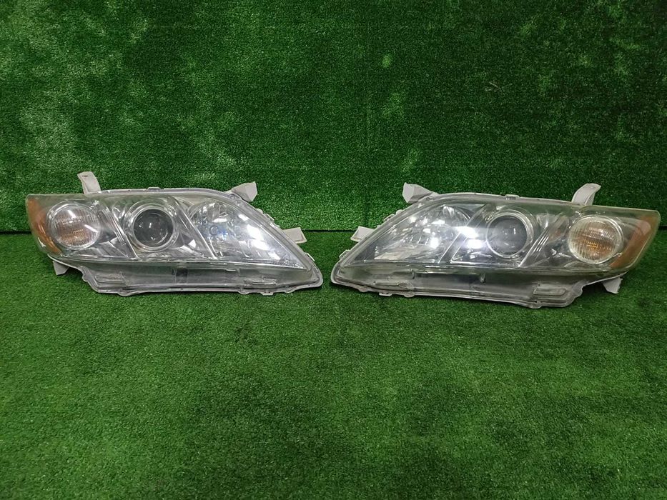 Оригинальные фары от Toyota Camry 40 SE