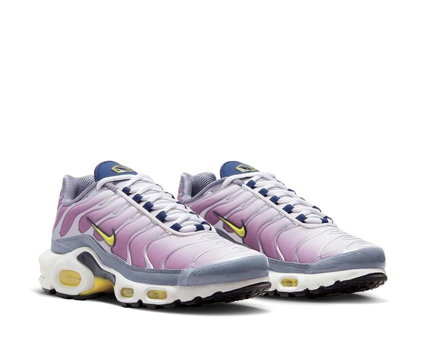 Nike Air Max Plus W "Violet Dust"