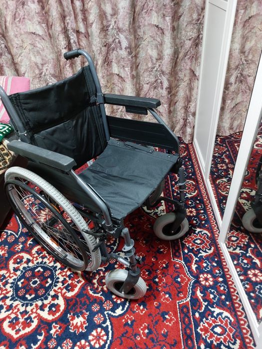 Продаю коляску  в идеальном состоянии