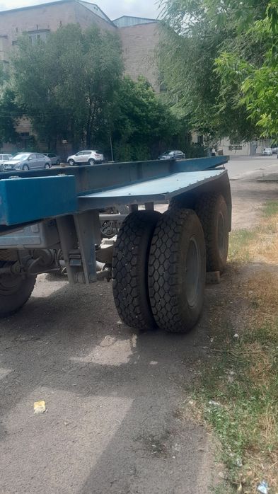 Полу прицеп Контейнеровоз