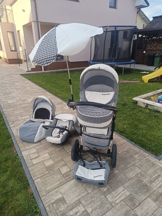 Vând cărucior Krausman