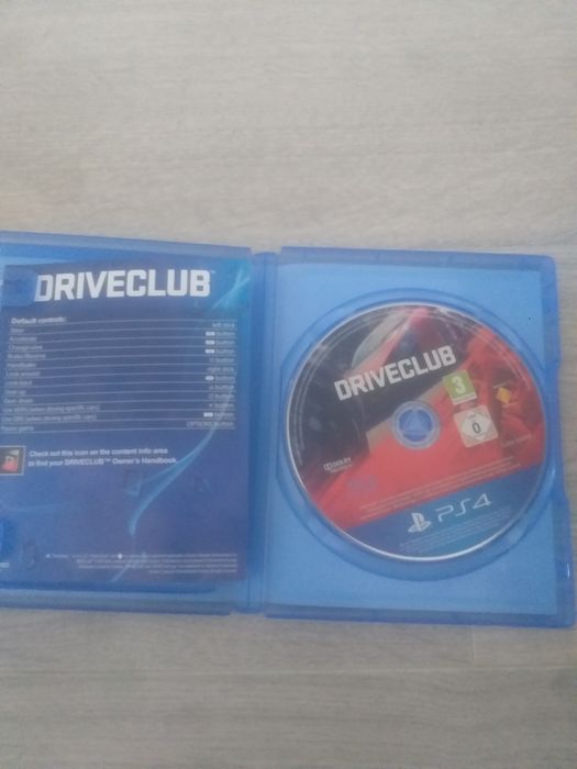 Vând joc ps4 preț:50 lei