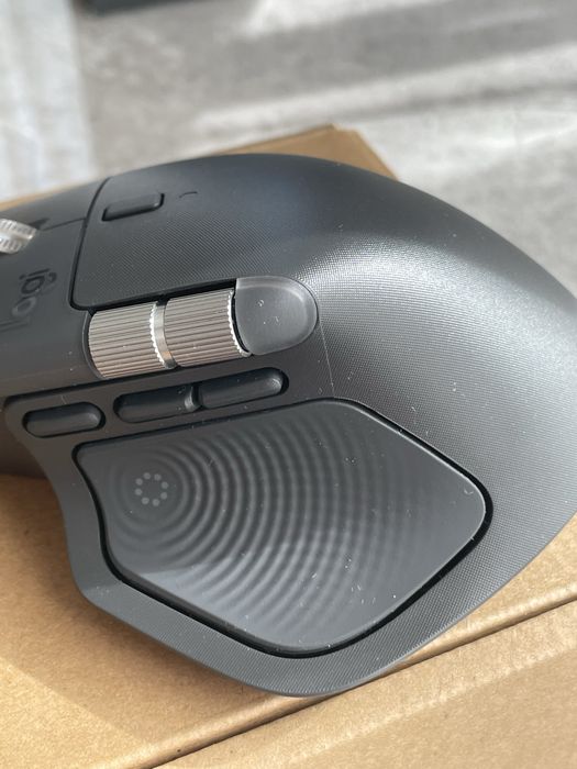 Logitech MX Master 4