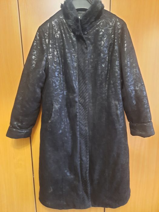 Продам пальто зимний