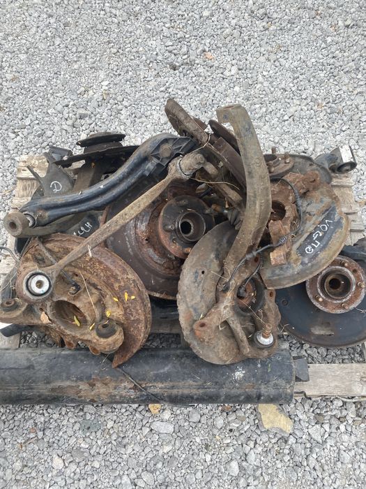 Лагер главини Mercedes и Range Rover