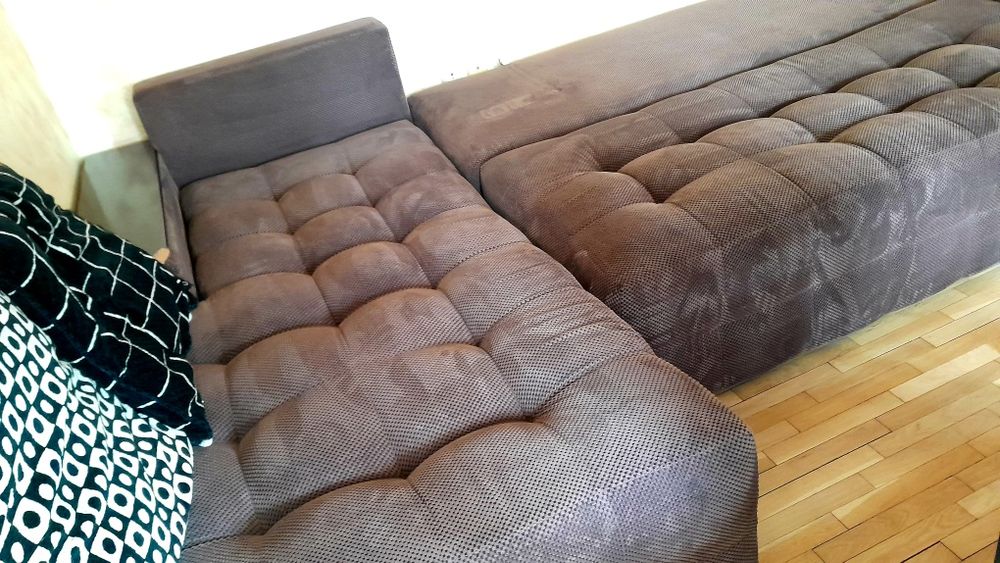 Разтегателен диван