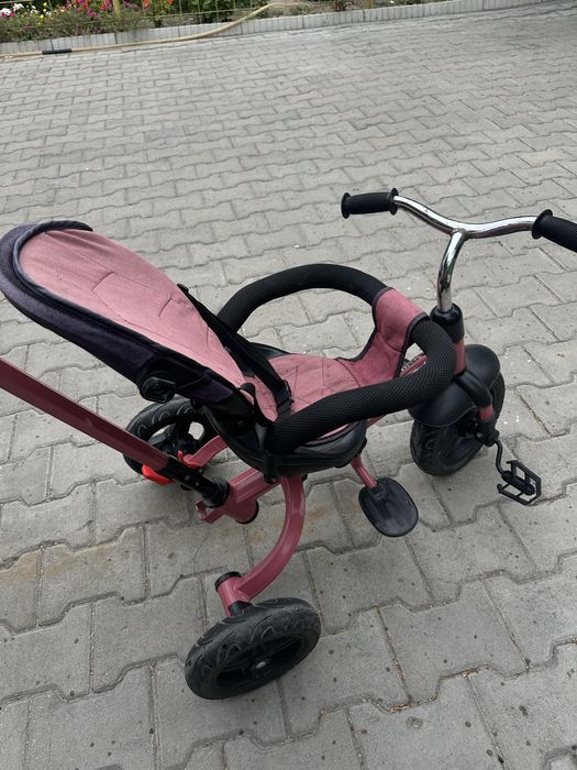Десткий трехколесный  велосипед