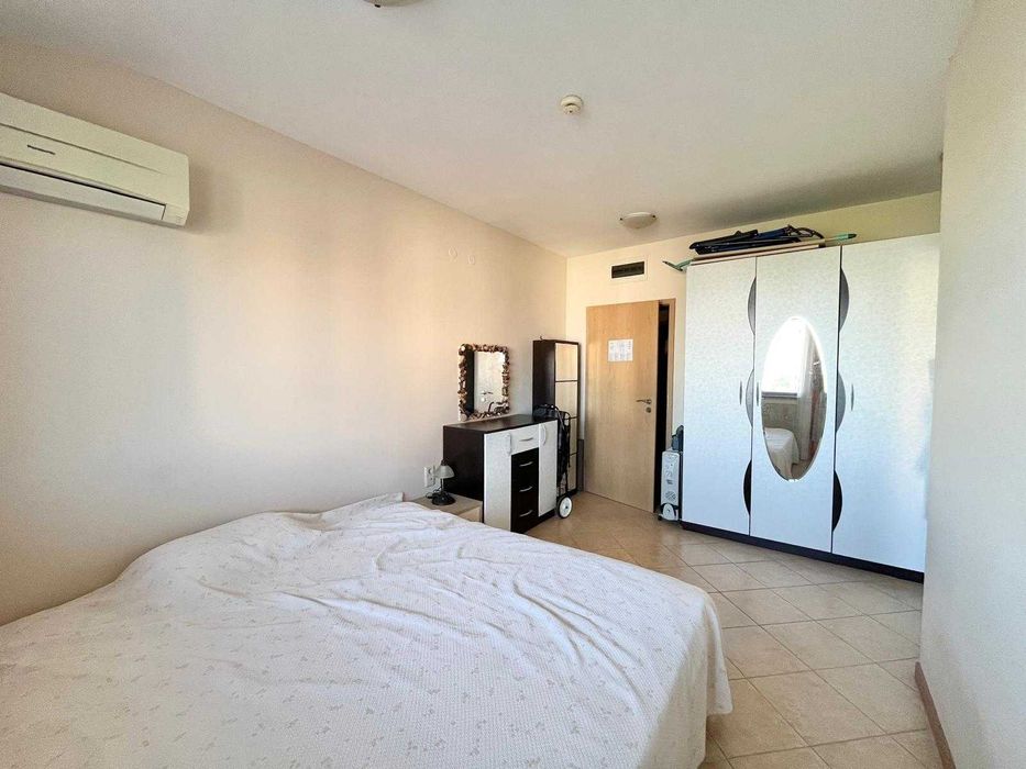 Продава се Двустаен апартамент в к.к. Слънчев бряг - 49 кв.м за 1531 €/кв.м - Снимка #4