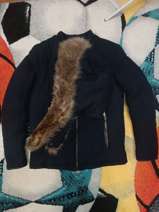 Продам зимнюю куртку