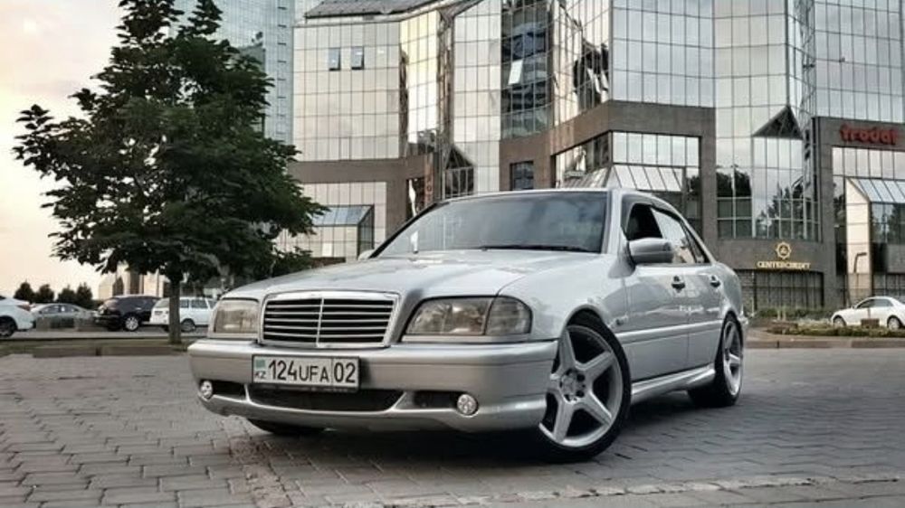 Mercedes W202 AMG C55 бампер