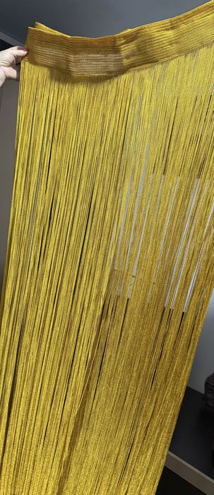 Perdea franjuri auriu