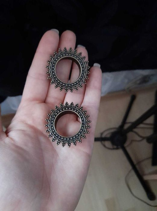 чисто НОВИ флешове 25мм