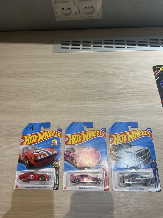 Коллекционные хотвилс Астана