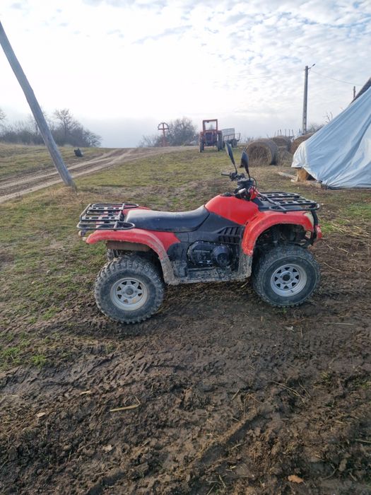 ATV CF moto, in stare buna de functionare