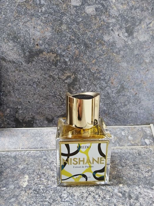 Нишови и дизайнерски парфюми!За Бургас може и лично предаване.