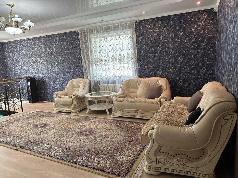 Продажа 2-этажного дома район Софии