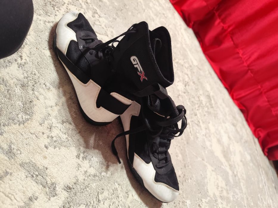 Боксёркие борсовки