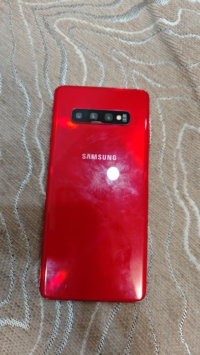 Samsung s10+ 9android