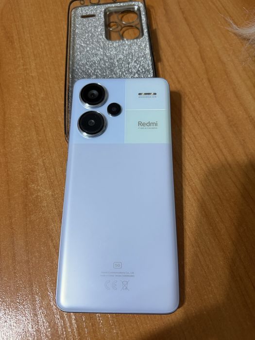 Продается мобильный телефон