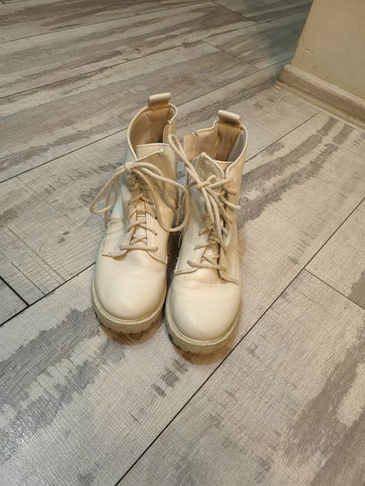 Бежави боти р-р33/34