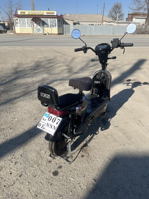 Электроскутер ск8