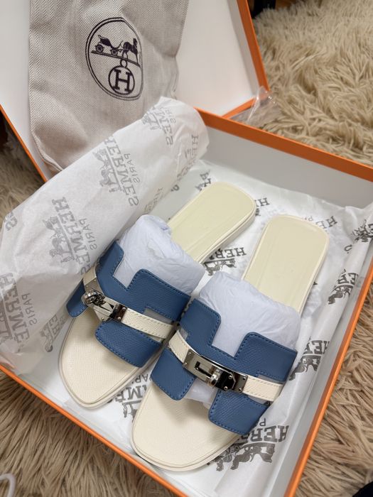 Продам тапочки новые