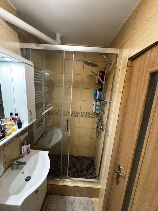 Apartament 2 camere, etaj 3/4 - Reghin, zona Pomilor