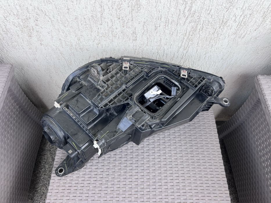 Far dreapta Mercedes GLE/W167, Facelift. Cod A1679069604