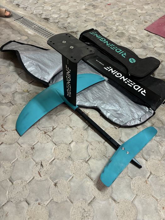 Vând setup complet Wingfoil / SUP Foil / Wake Foil – ideal pentru începători, școli de wingfoil sau rideri care vor un echipament stabil și ușor