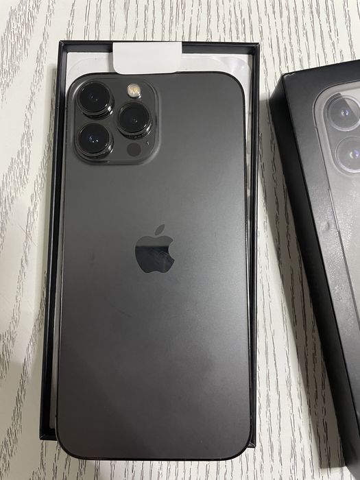 Продам айфон 13 pro max