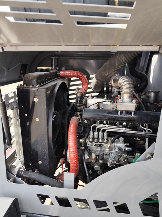 Погрузчик 930 новый без пробег