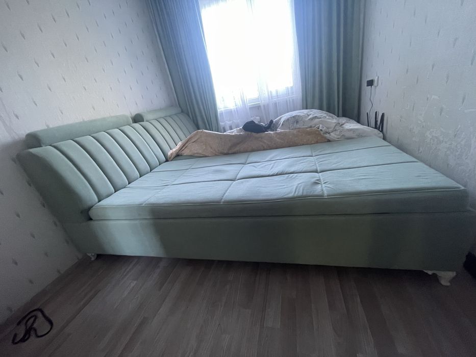 Продам кровать.