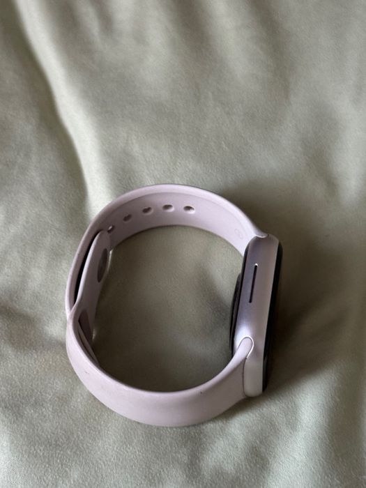 Aplle watch 8 поколение продается