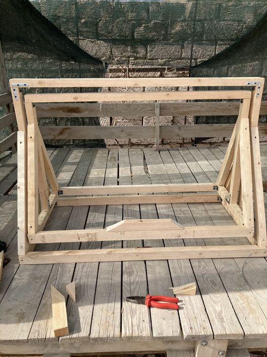 Качеля Бала ұйықтатуға арналған