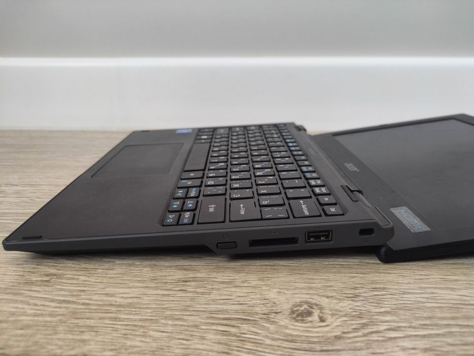 Ноутбук Acer Travelmate B