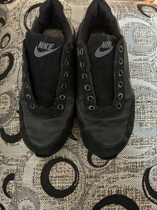 Отдам обувь ( разные размеры и модели )