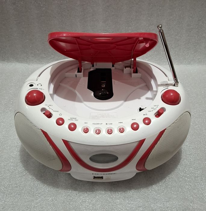 Radiocasetofon portabil cu CD și USB MP3 Metronic Boombox