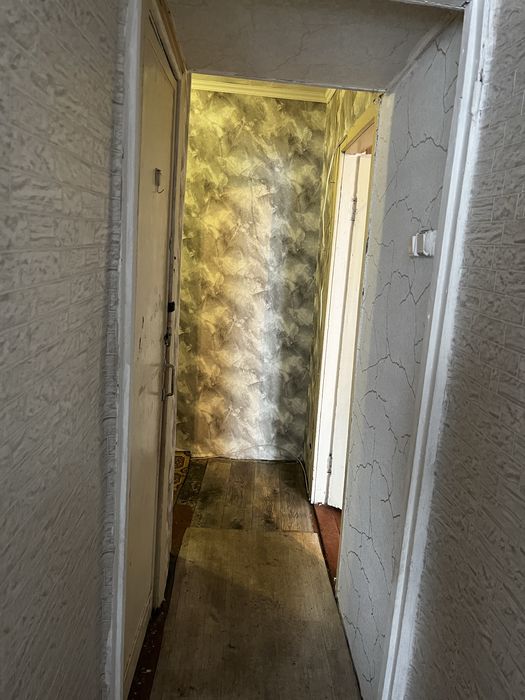 Сдам квартиру ауэззова 21 2 этаж